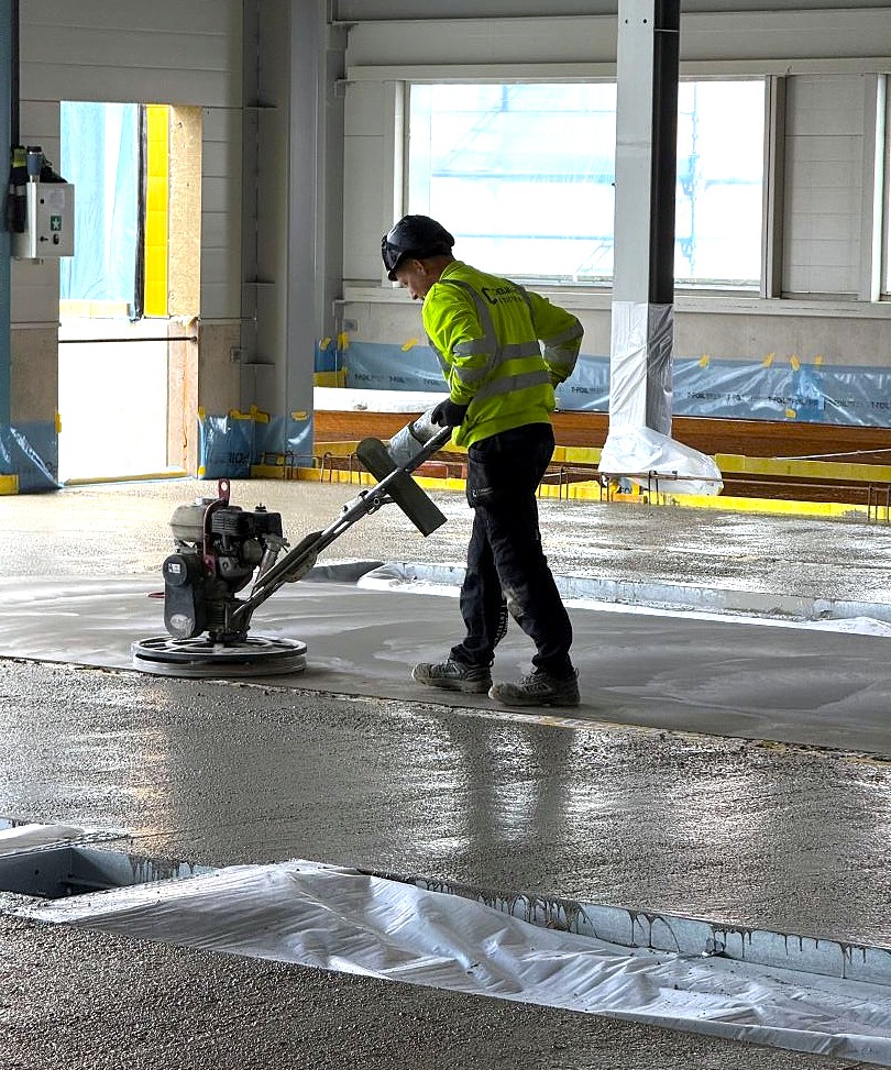 Ytbehandling av bussdepåverkstad